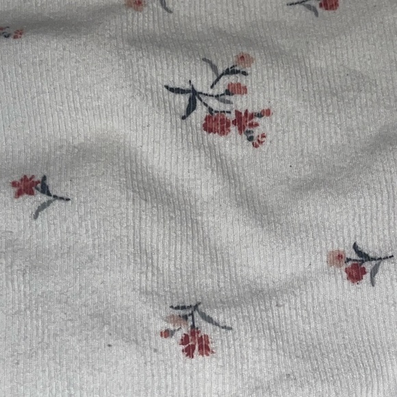 Hollister Baby Tee - Buttoned and Ribbed - Picture 8 of 8